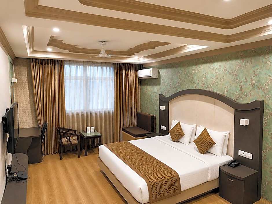 Crown Plaza Residency Srinagar
