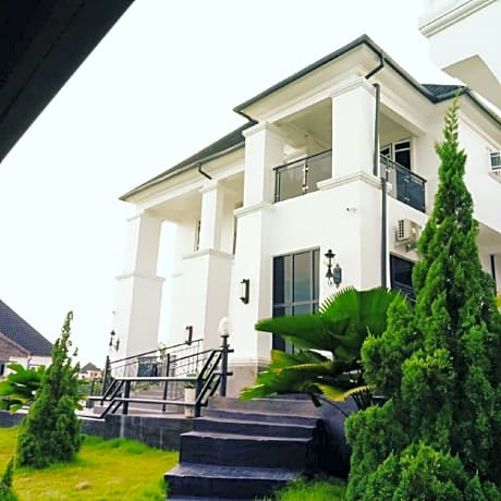 Hogis Luxury Suites