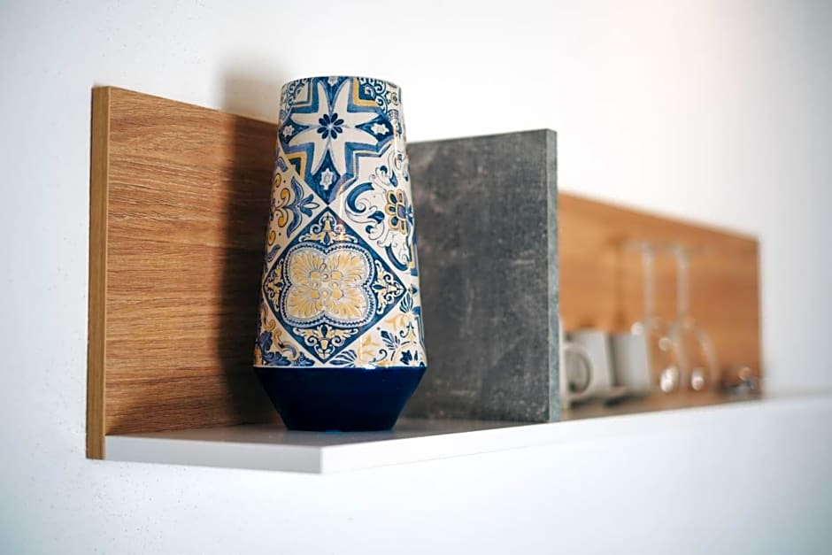 Mesanto Luxury Suites