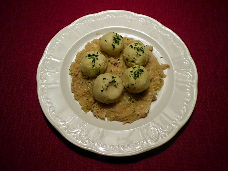 Gasthof Zum Niederhaus - Familie Perthold