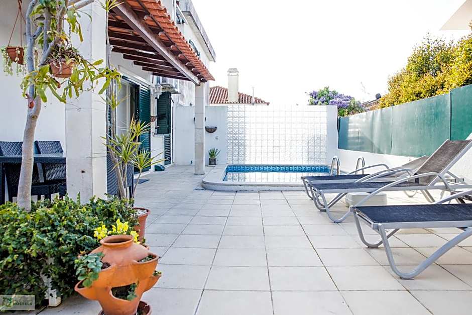 Help Yourself Hostels - Carcavelos Coast