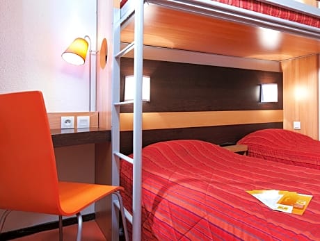Triple Room - 3 Single Beds
