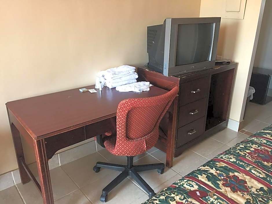 Cloud 9 Inn