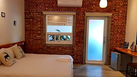 Queen Room with Balcony