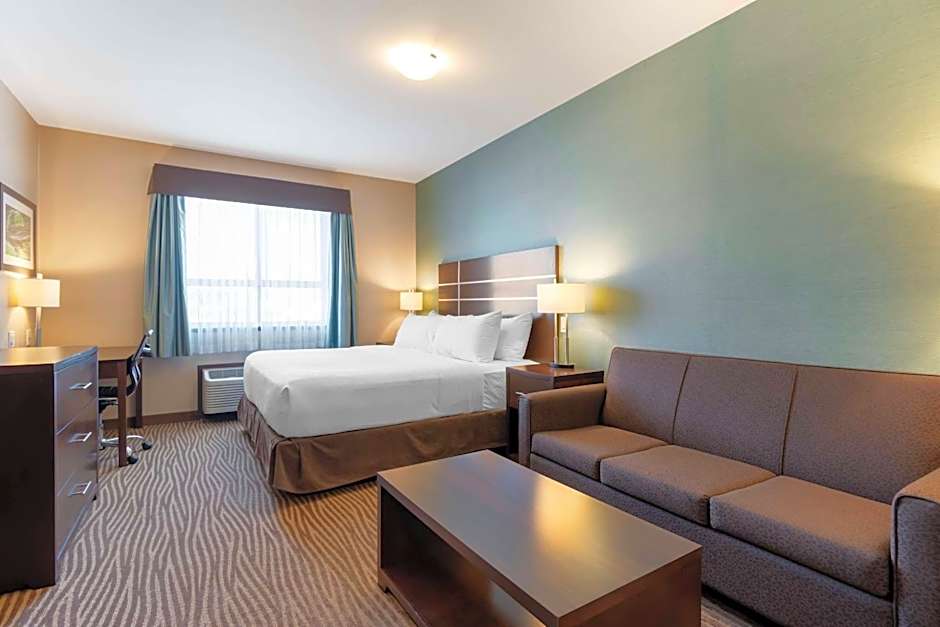 Best Western Plus Moosomin Hotel