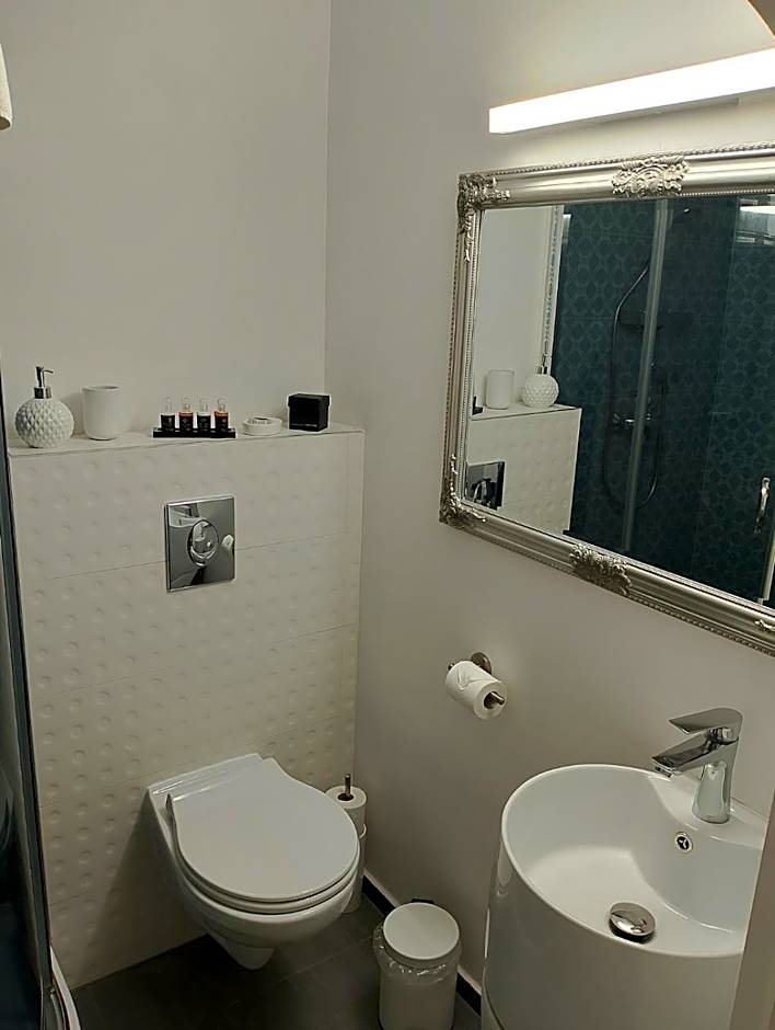 Váralja Home