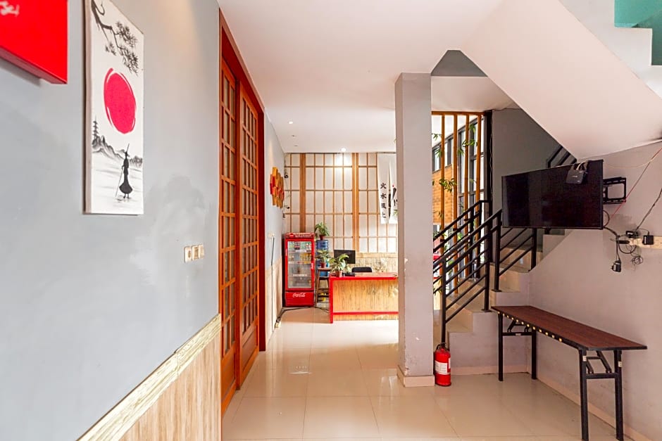 RedDoorz @ Manukan Surabaya