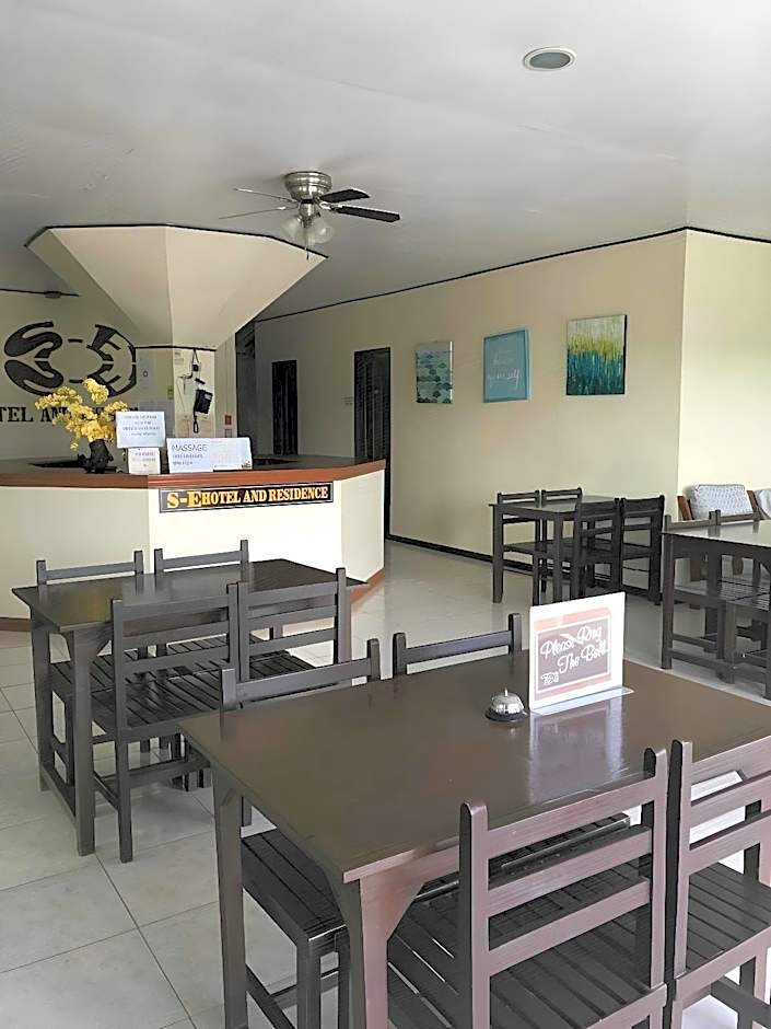 S-E Hotel And Residence
