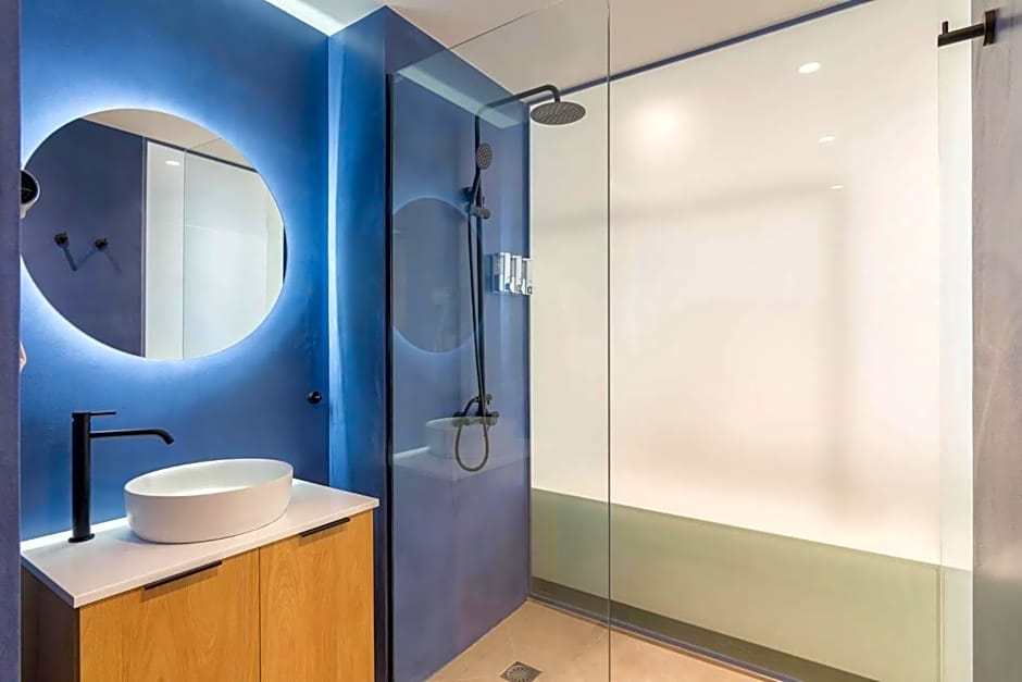 Athens Theatrou Apartments