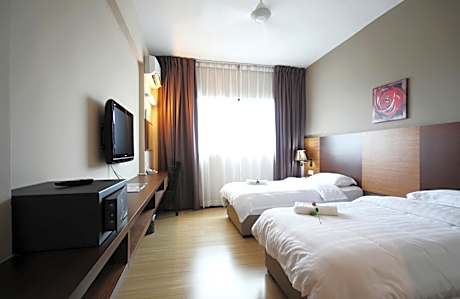 Premier Deluxe Twin Room