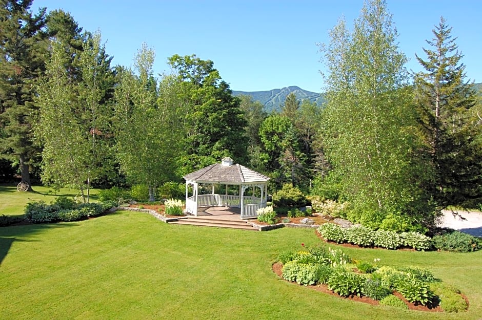 Summit Lodge