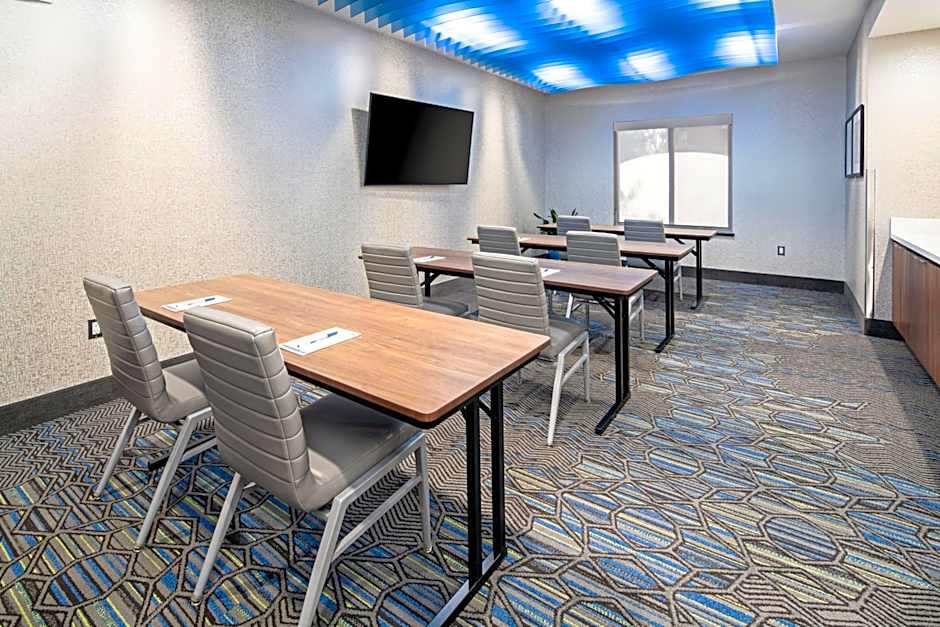 Holiday Inn Express Hotel & Suites Atascadero By IHG