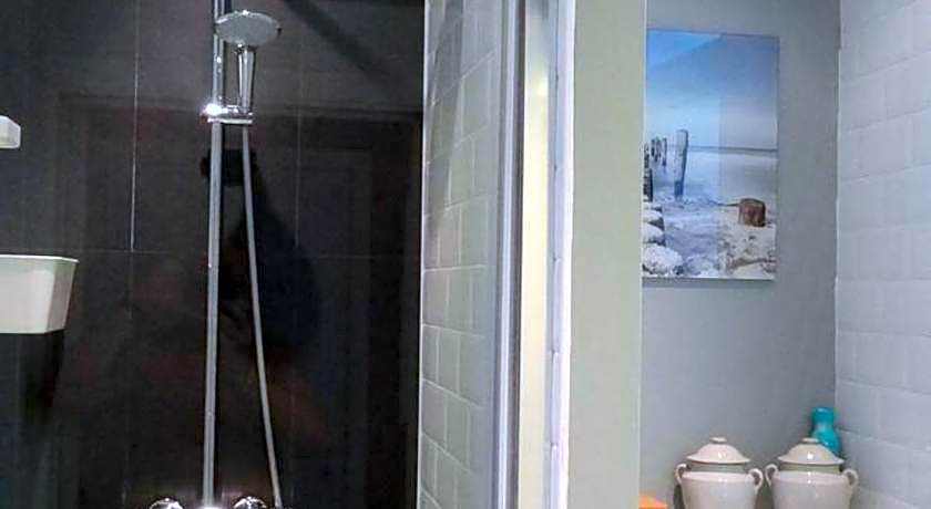 B&B Welcome To My Place