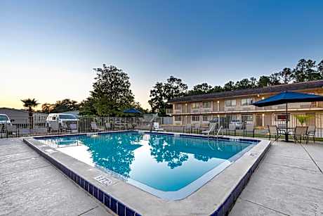 Americas Best Value Inn Lake City