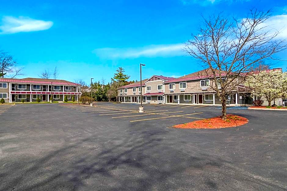 Quality Inn Queensbury - Lake George Area