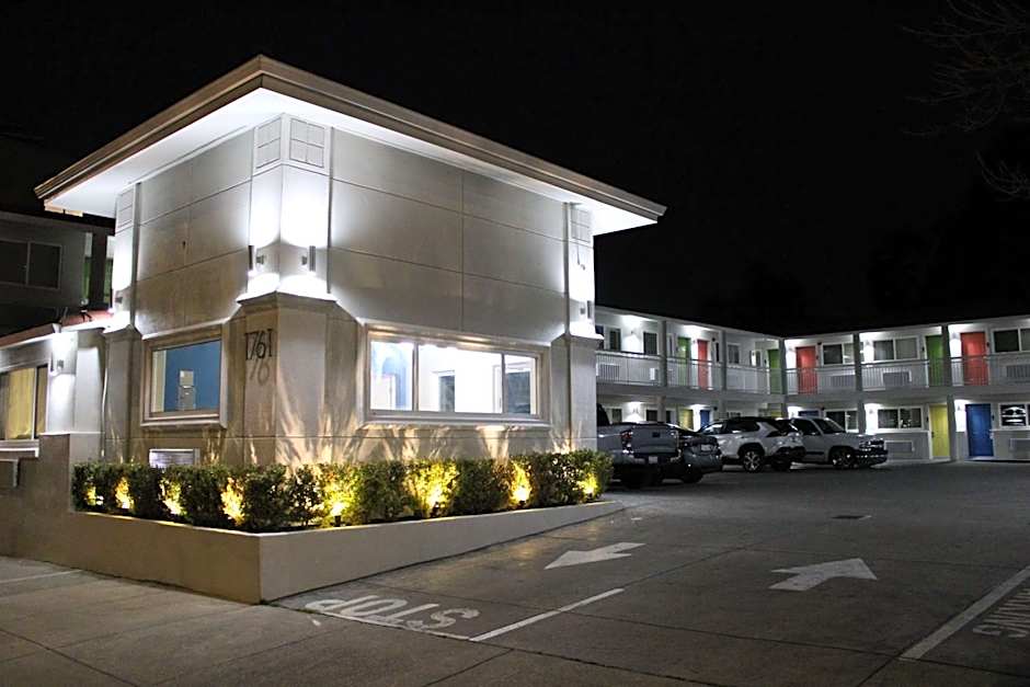 Signature Inn Berkeley