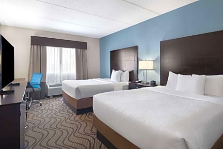 Queen Room with Two Queen Beds - Non-Smoking