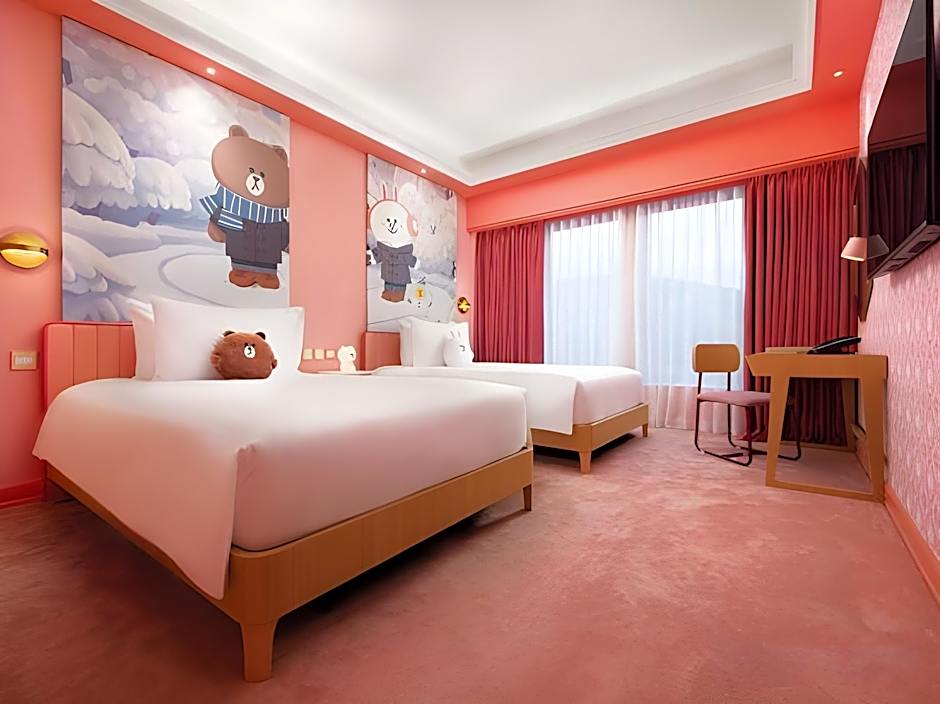 LINE FRIENDS PRESENTS CASA DE AMIGO