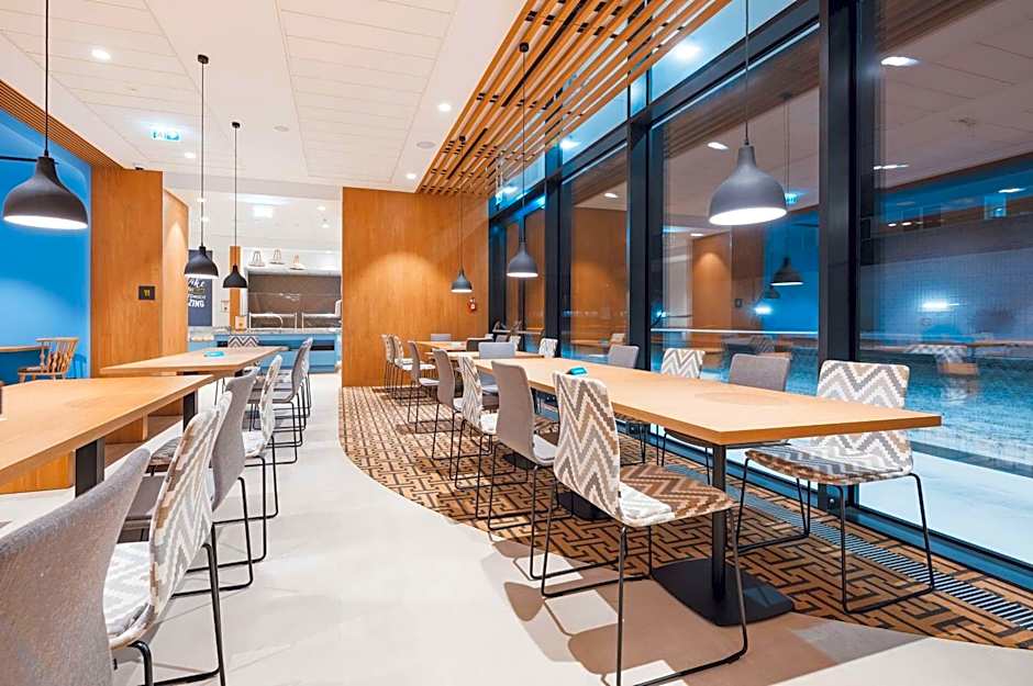 Hampton by Hilton Warsaw Reduta