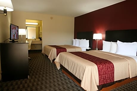 Deluxe 2 Queen Beds Non-Smoking