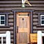 Storm Mountain Lodge & Cabins
