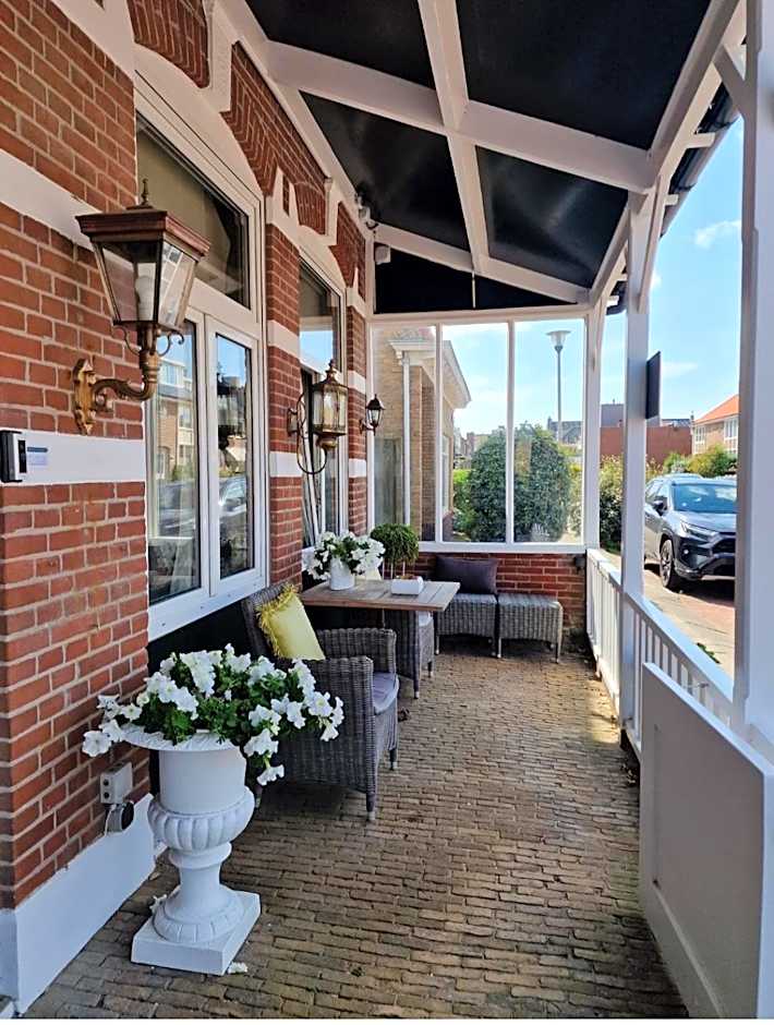 Pension Zee en Duinzicht