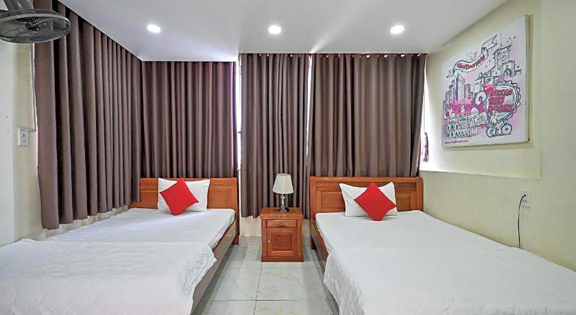 Quang Hoa Airport Hotel