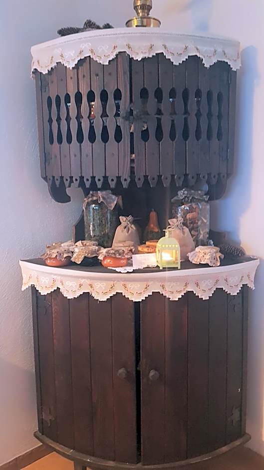 Pokoje Gościnne Art- Dworek