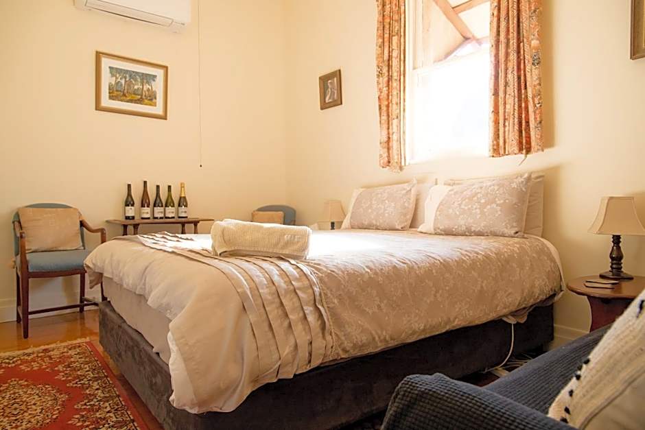 Pierrepoint Accommodation