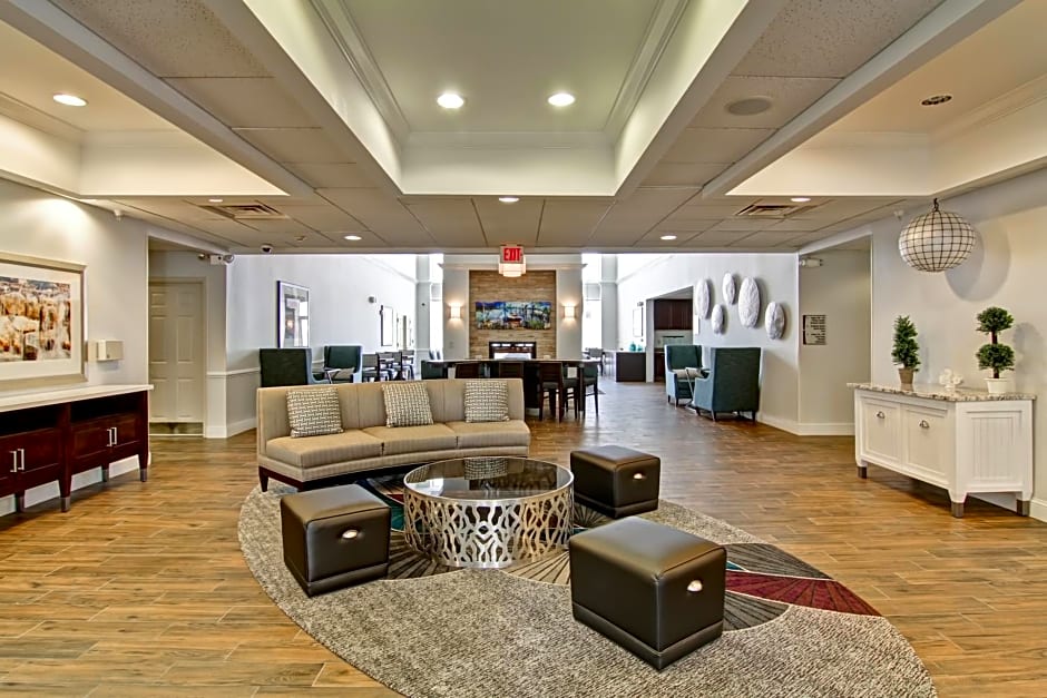 Homewood Suites by Hilton Newark-Cranford