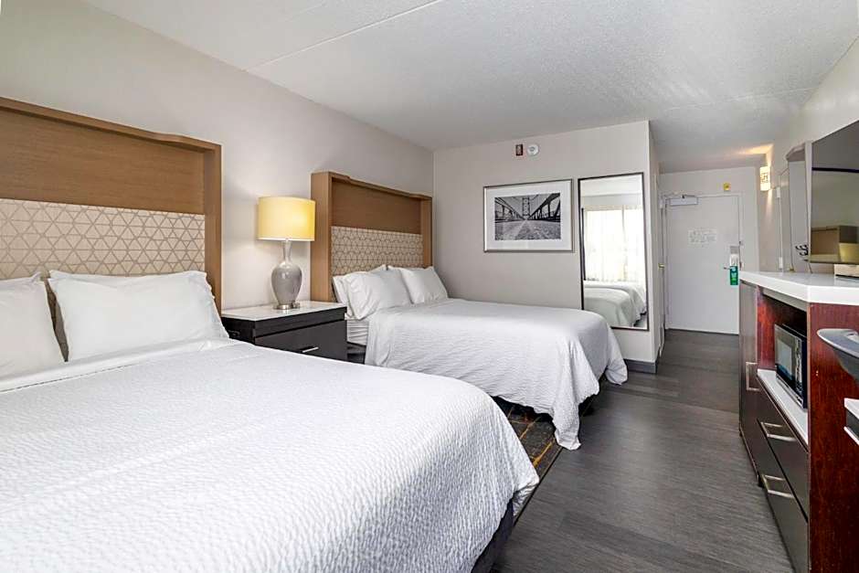 Holiday Inn Weirton-Steubenville Area By IHG