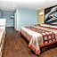 Super 8 by Wyndham Bishop