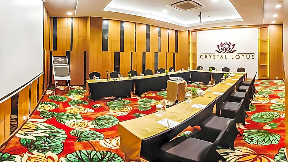 Crystal Lotus Hotel Yogyakarta