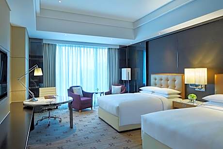 Deluxe Twin Room, Guest room, 2 Double, Sofa bed, City view