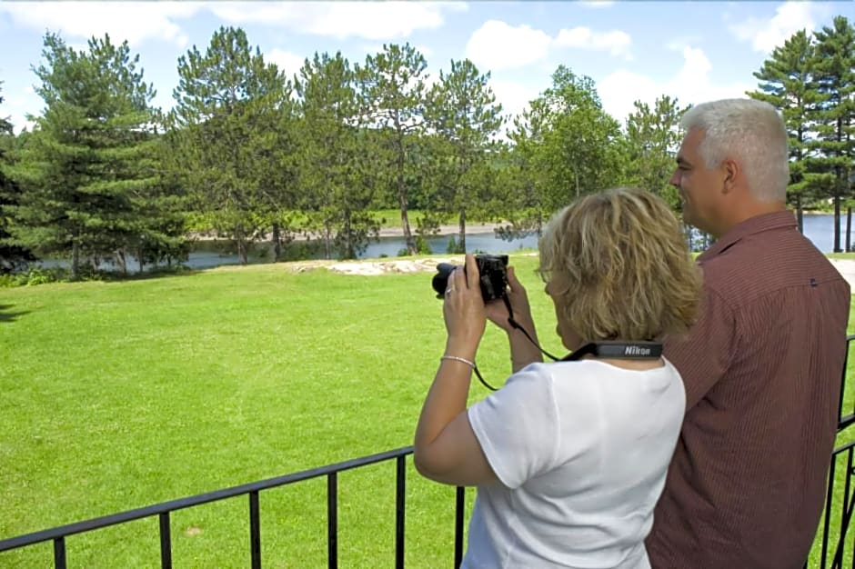 Hotel Marineau Mattawin