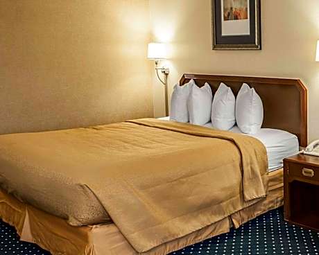King Room - Disability Access/Non-Smoking