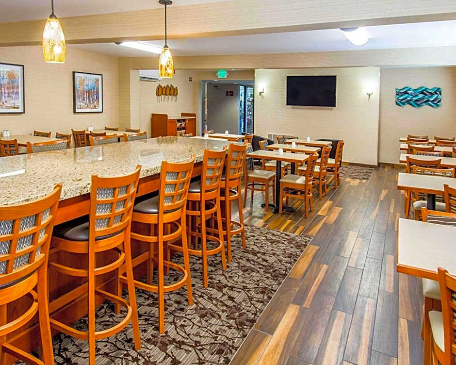 Quality Inn Oakwood