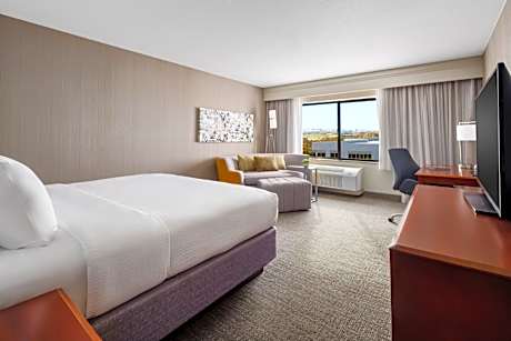Guest room, 1 King, Sofa bed, High floor