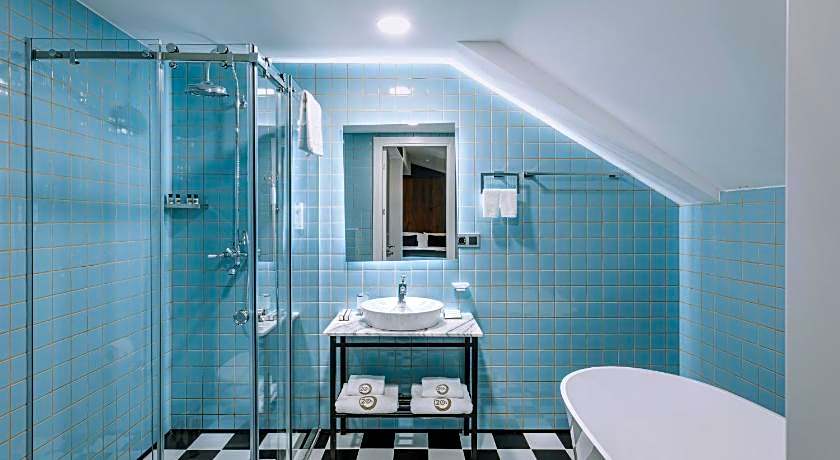 Hotel Twenties Tbilisi - Stay & Dine