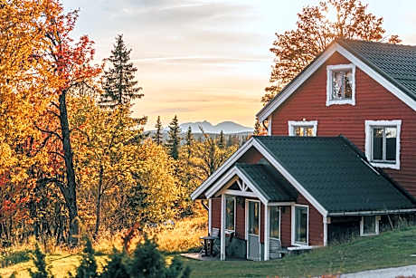 Lövåsgårdens Fjällhotell