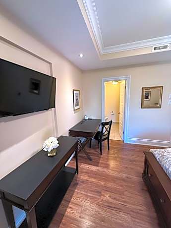 Deluxe Double Room with Bath