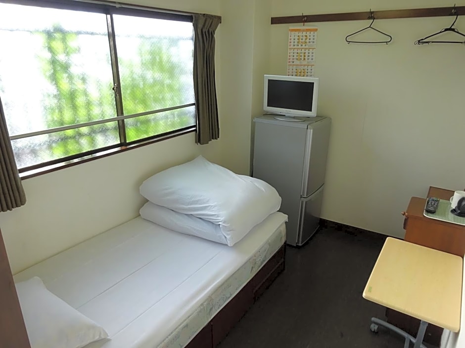 Economy Hotel Hoteiya