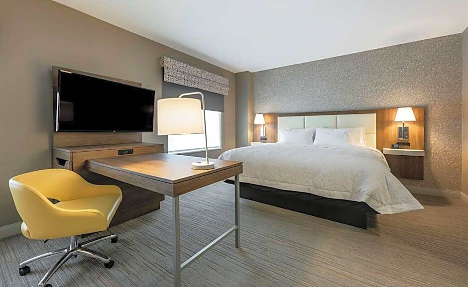 Hampton Inn By Hilton & Suites Charlottetown, PE