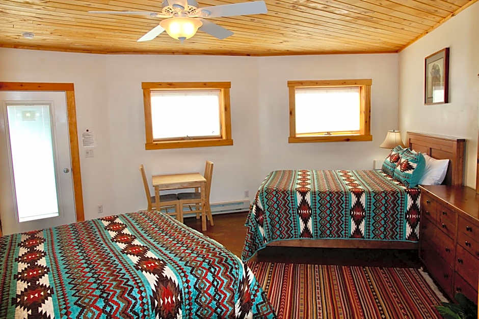 Red Moon Lodge