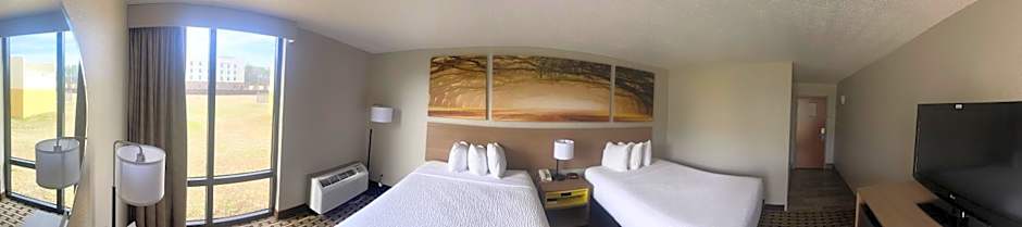 Days Inn by Wyndham Fayetteville-South/I-95 Exit 49