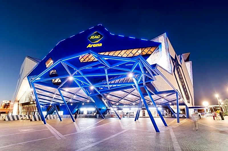 Sleek Northbridge Getaway