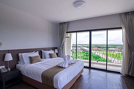 Two-Bedroom Suite