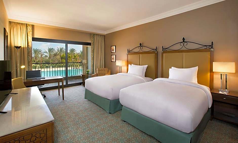 Hilton Alexandria King's Ranch