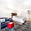 Hampton Inn By Hilton And Suites Atlanta-Galleria