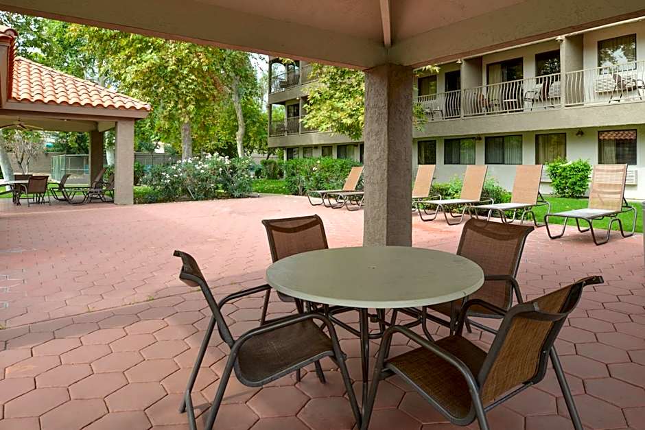 Holiday Inn Express Palm Desert By IHG